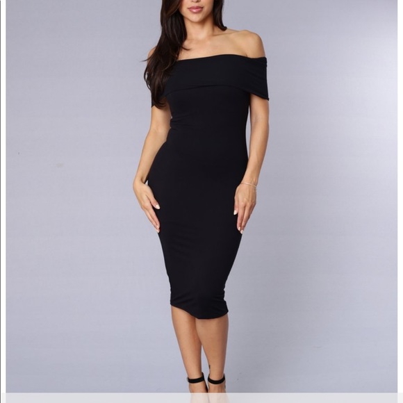 Fashion Nova Dresses & Skirts - Fashion Nova off shoulder dress